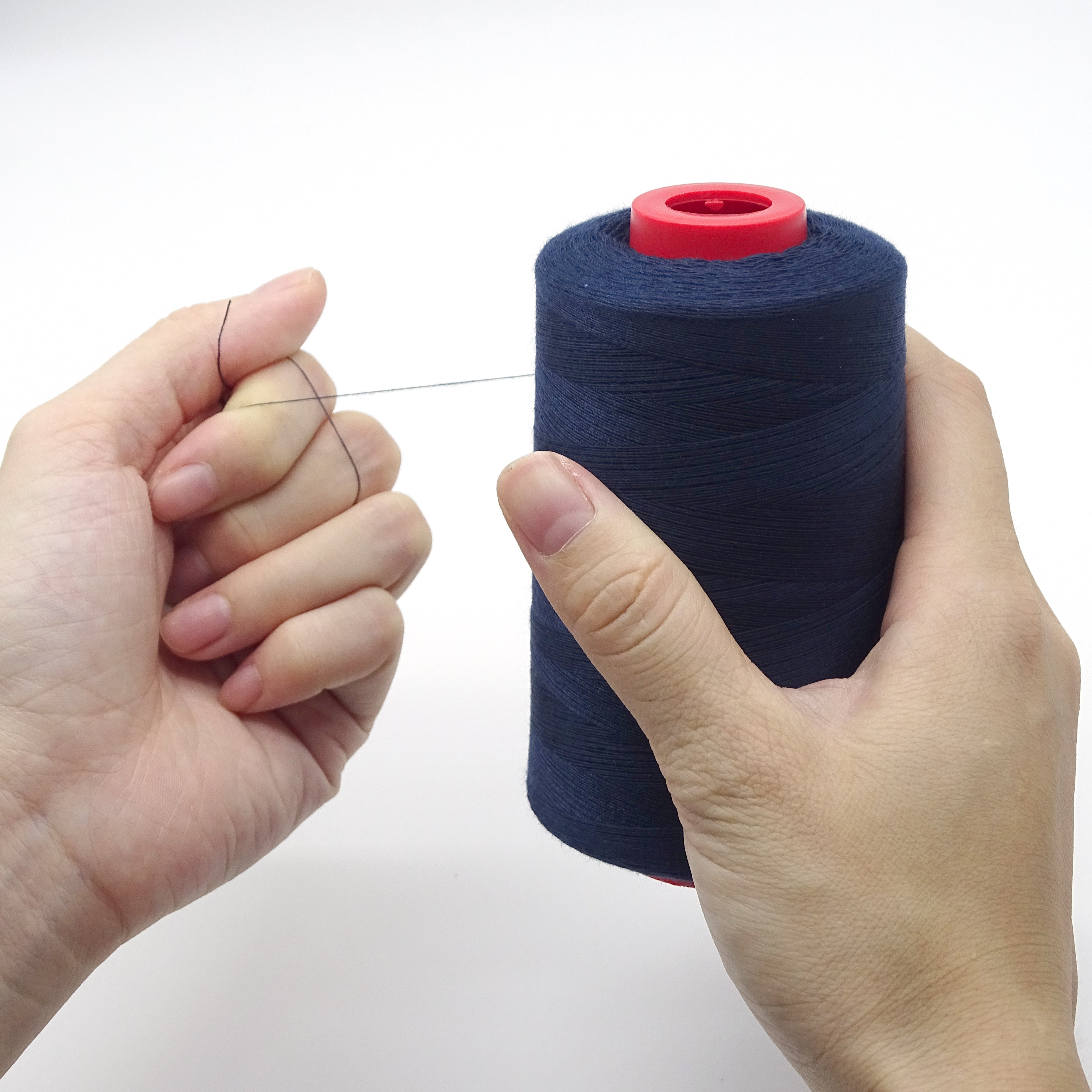 Polyester Sewing Thread 40S/2 | 100g / 4000yds | Custom Color & Weight